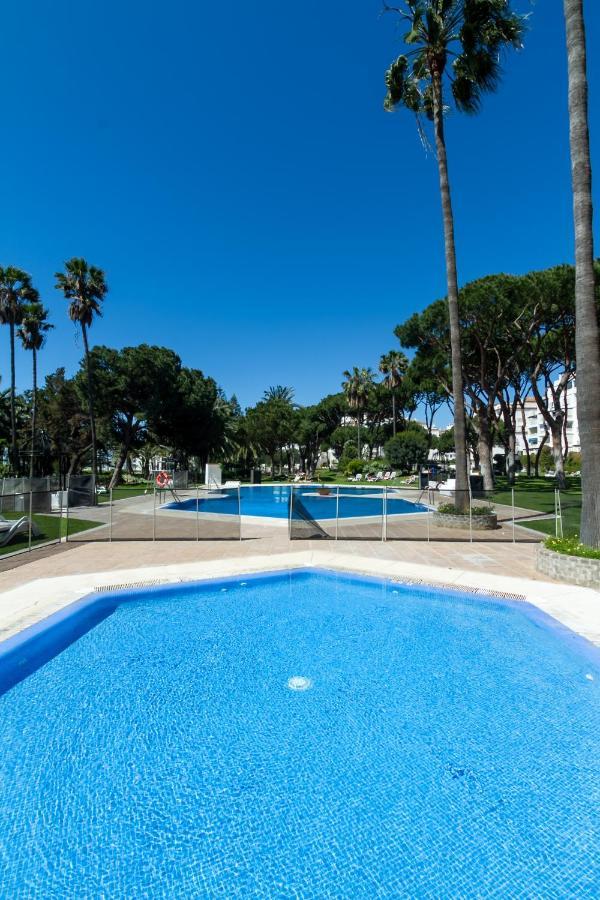 Marbella Banus Suites - Bird Of Paradise Playas Del Duque Banus Suite Apartment Esterno foto