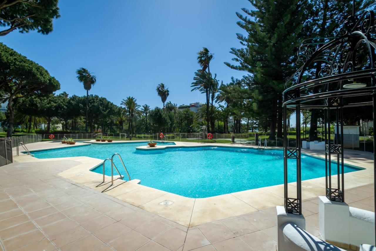 Marbella Banus Suites - Bird Of Paradise Playas Del Duque Banus Suite Apartment Esterno foto